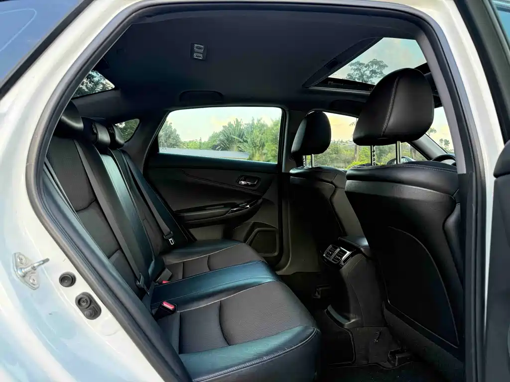 Honda Spirior — фото 7