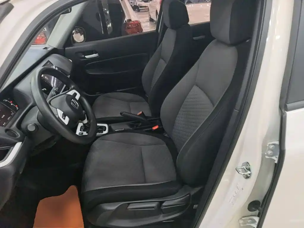 Honda Fit — фото 15