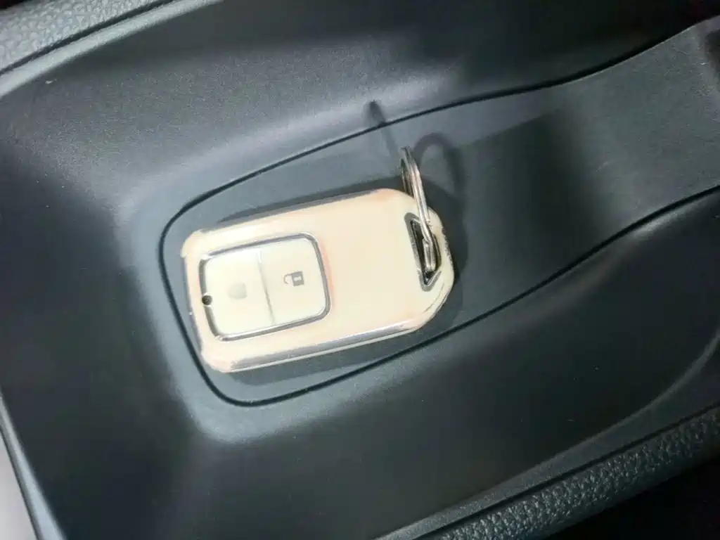 Honda Fit — фото 9