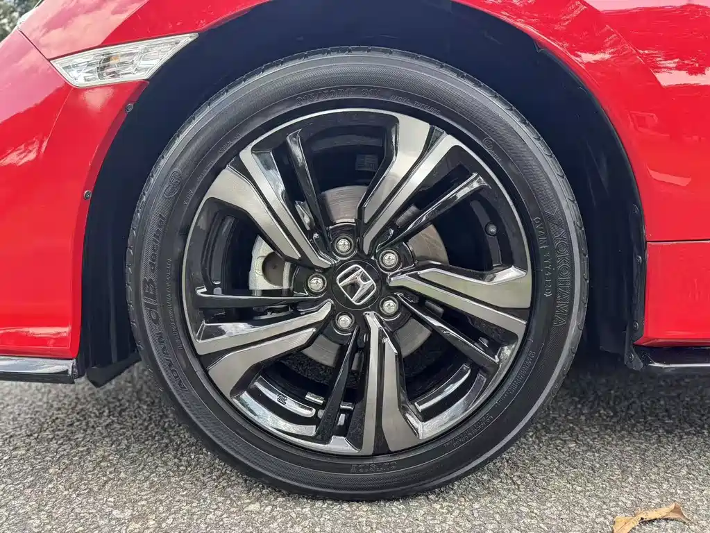 Honda Civic — фото 20