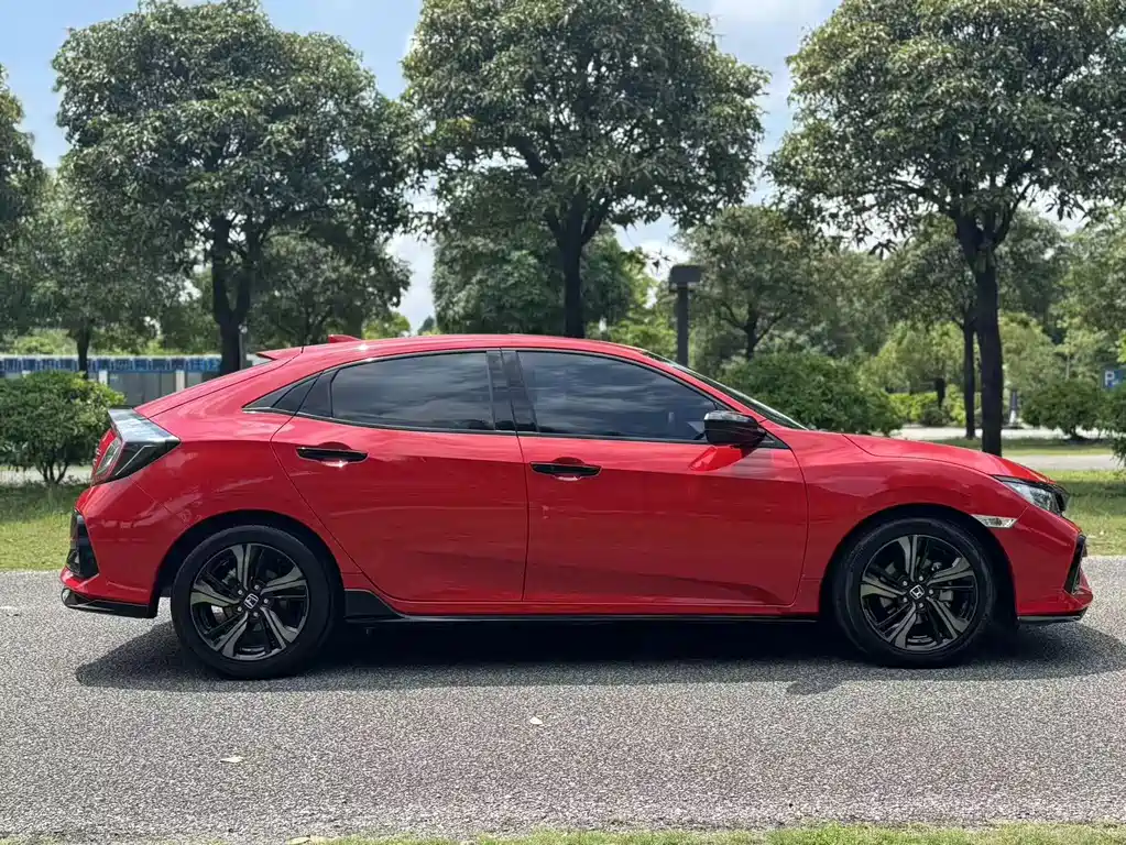 Honda Civic — фото 7