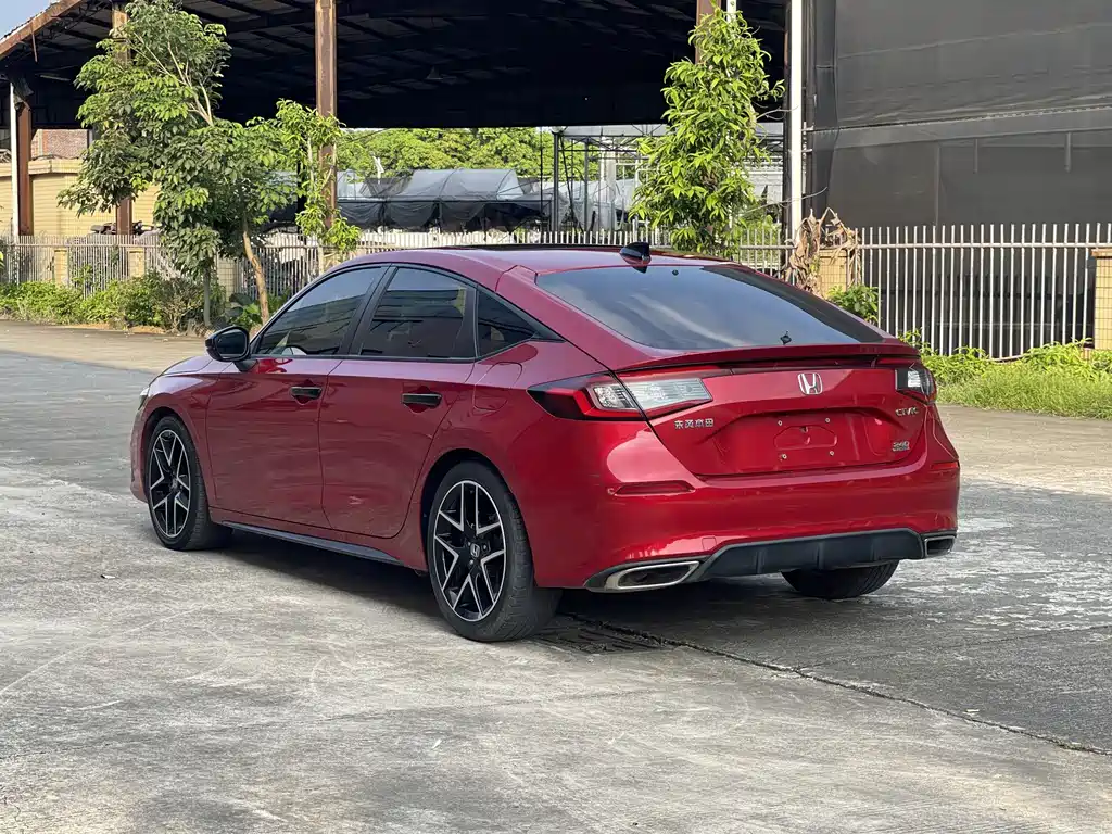 Honda Civic — фото 6