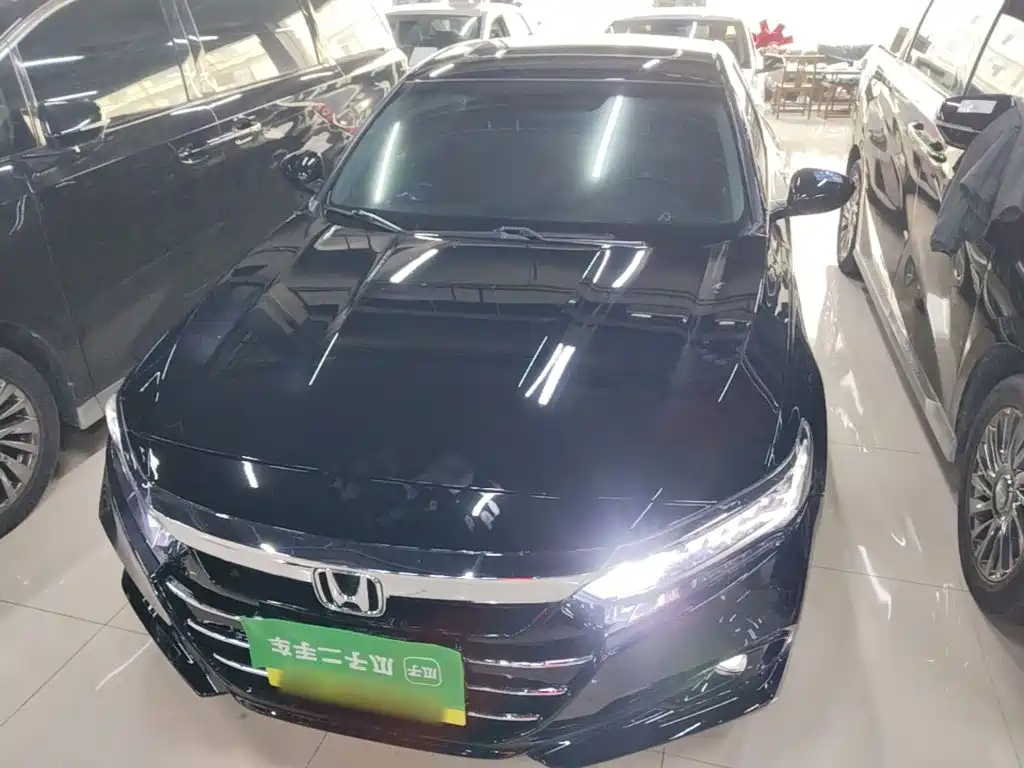 Honda Accord — фото 3