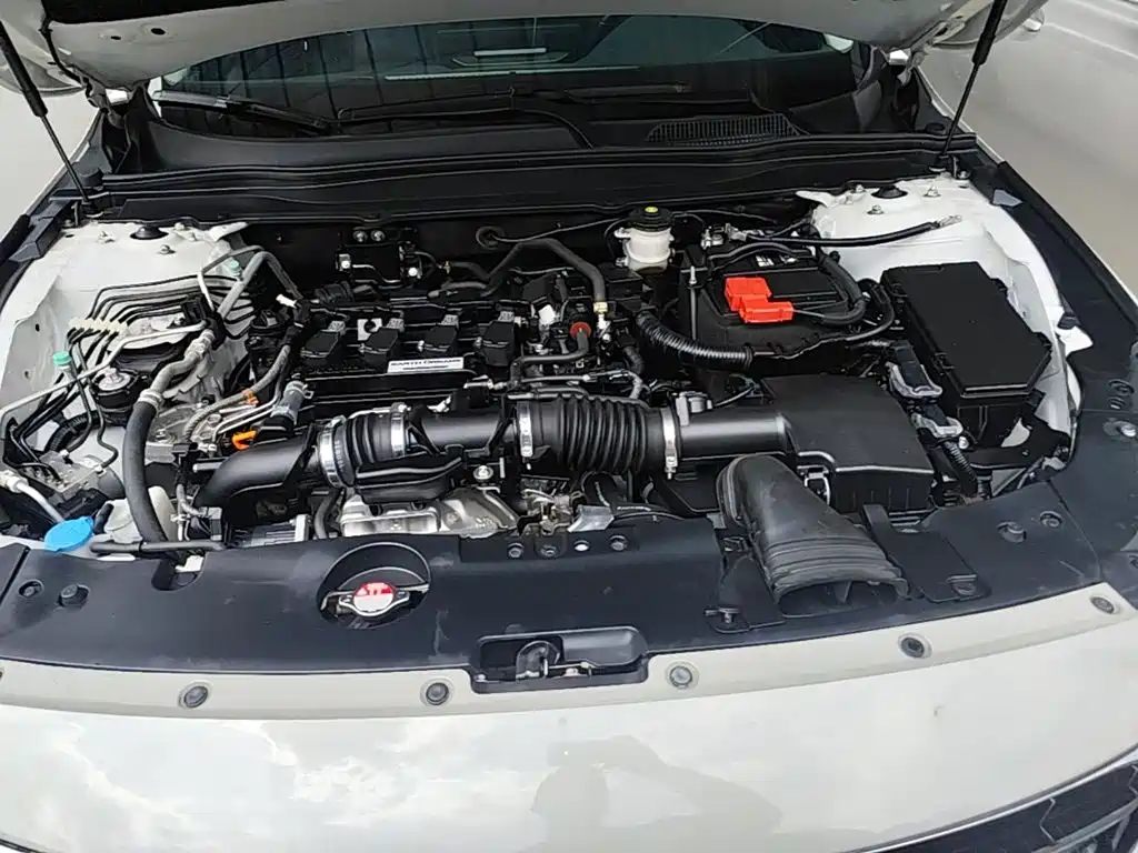 Honda Accord — фото 20