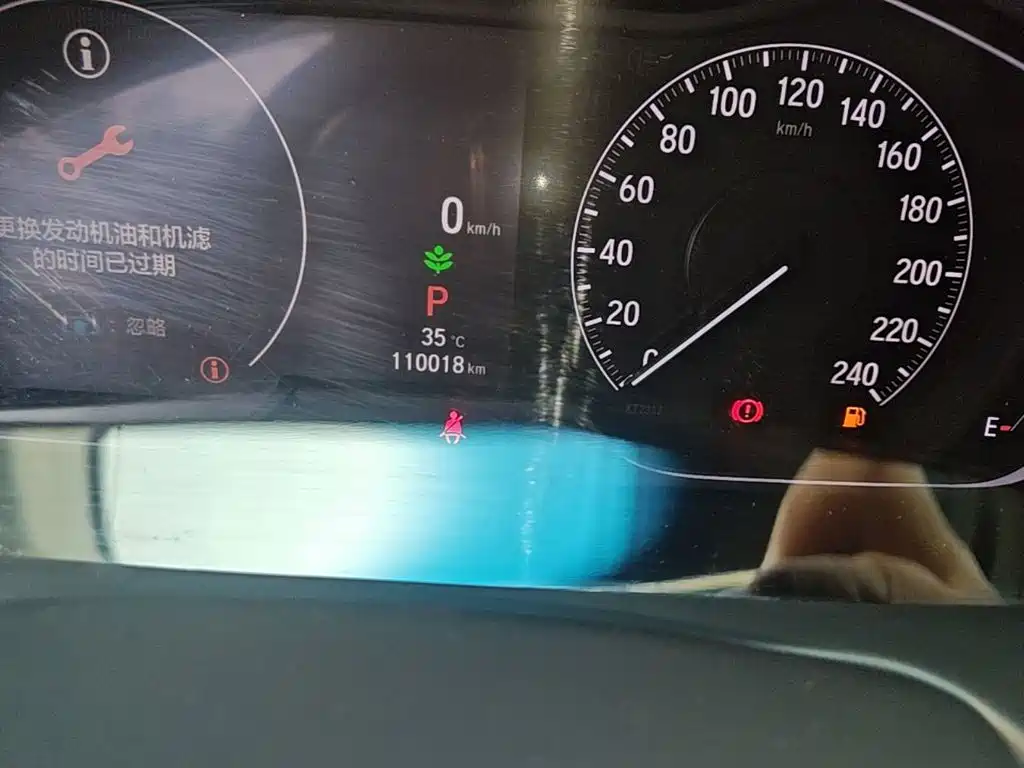 Honda Accord — фото 17