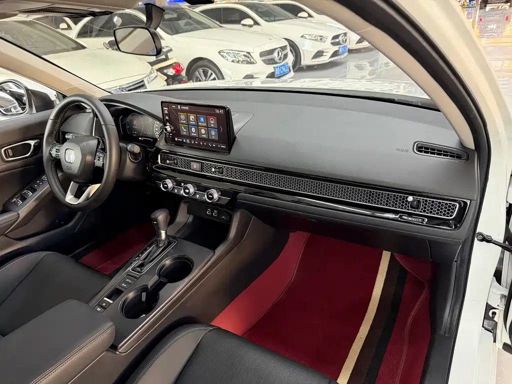 Honda Civic — фото 17