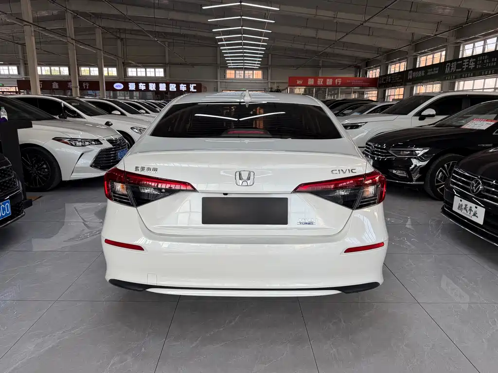 Honda Civic — фото 5