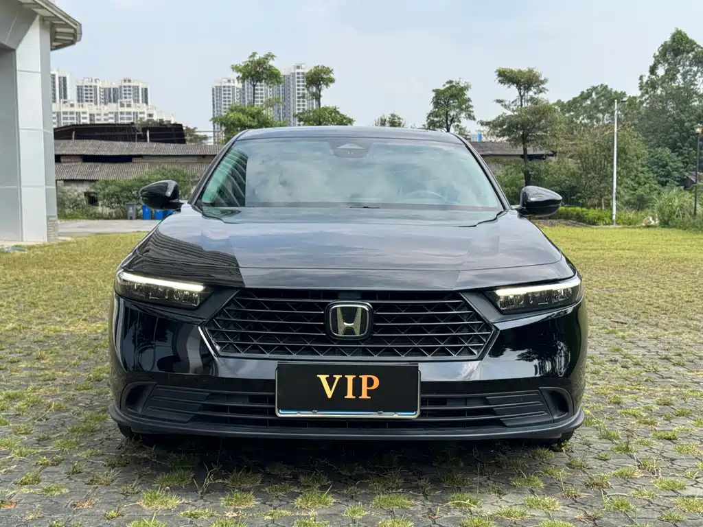 Honda Accord — фото 2