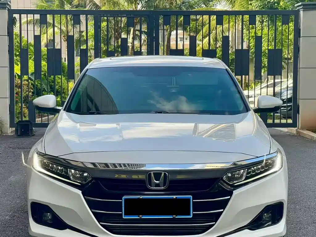 Honda Accord — фото 2
