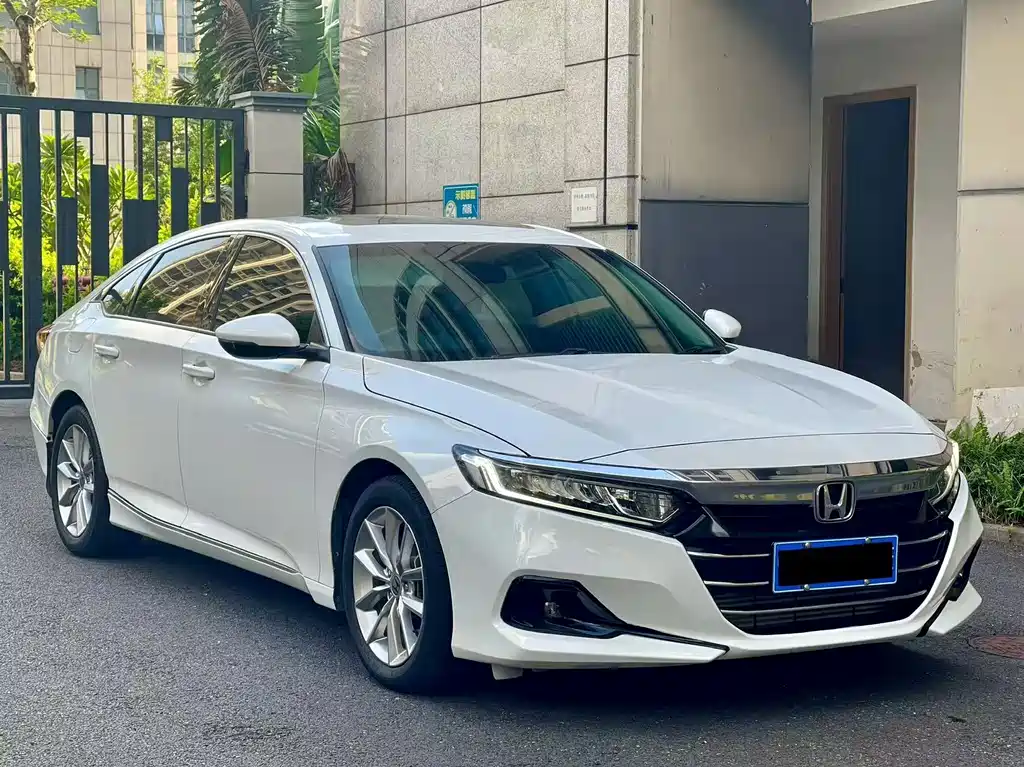Honda Accord — фото 3