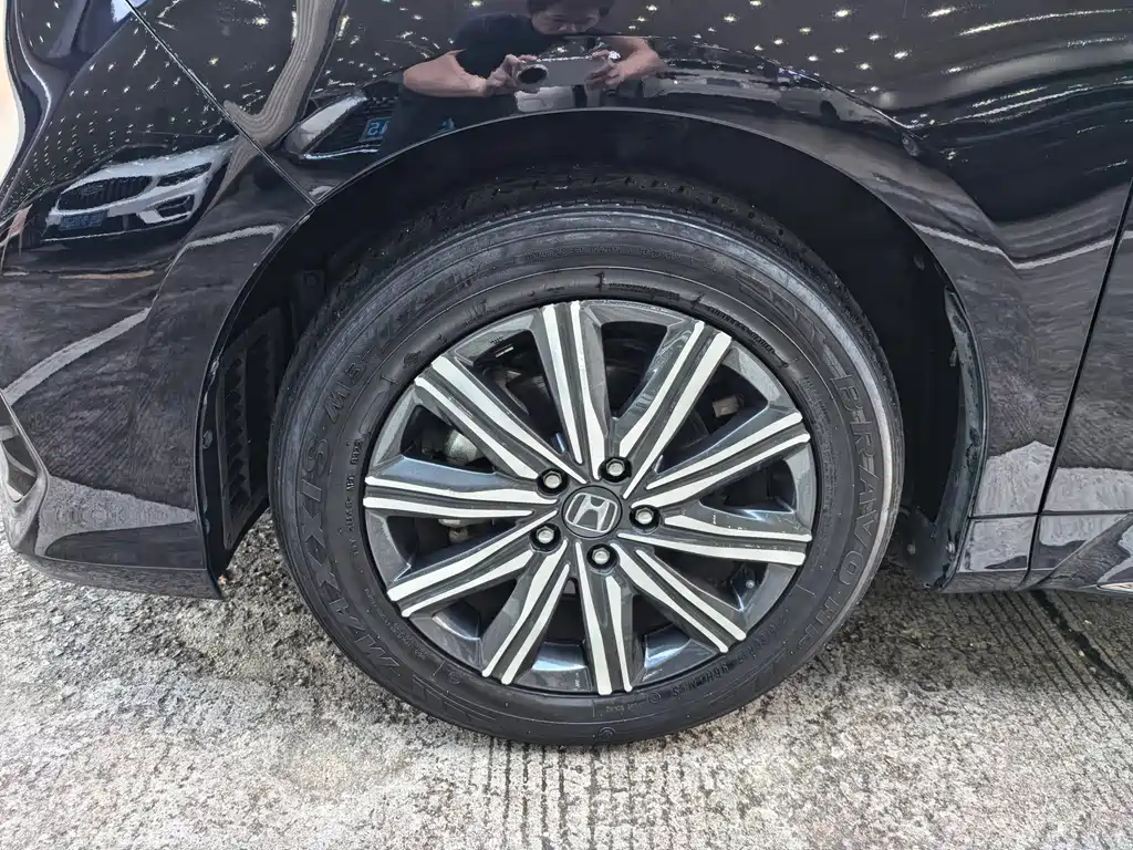 Honda Odyssey — фото 18