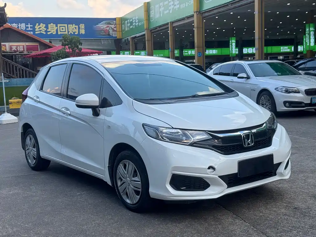 Honda Fit — фото 3