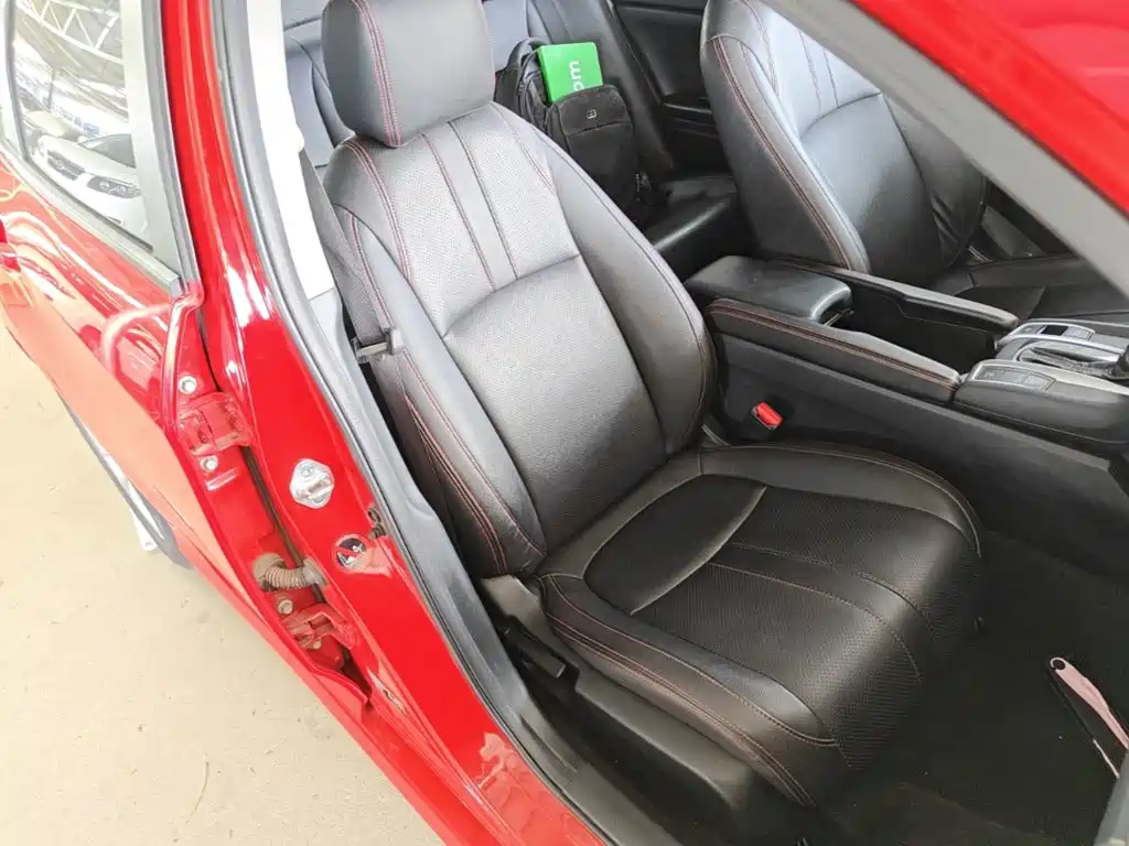 Honda Civic — фото 25