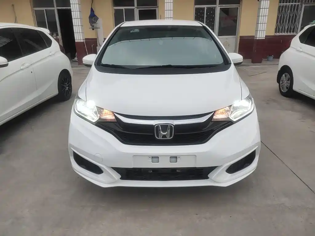 Honda Fit — фото 3