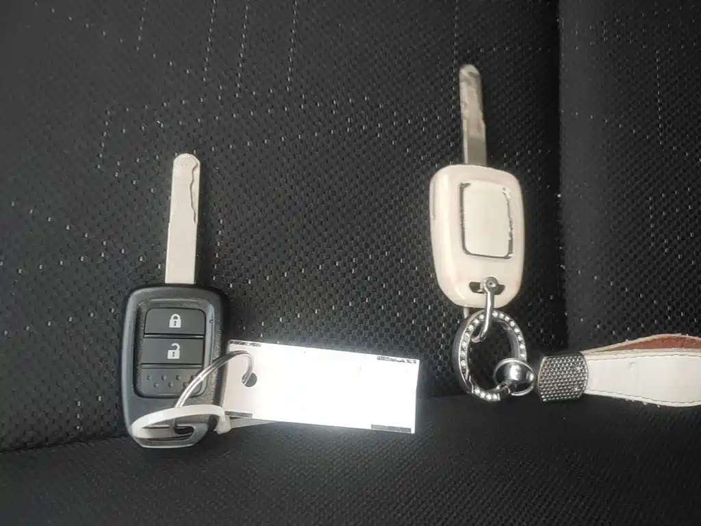 Honda Fit — фото 9