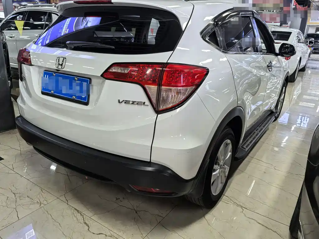 Honda Vezel — фото 6