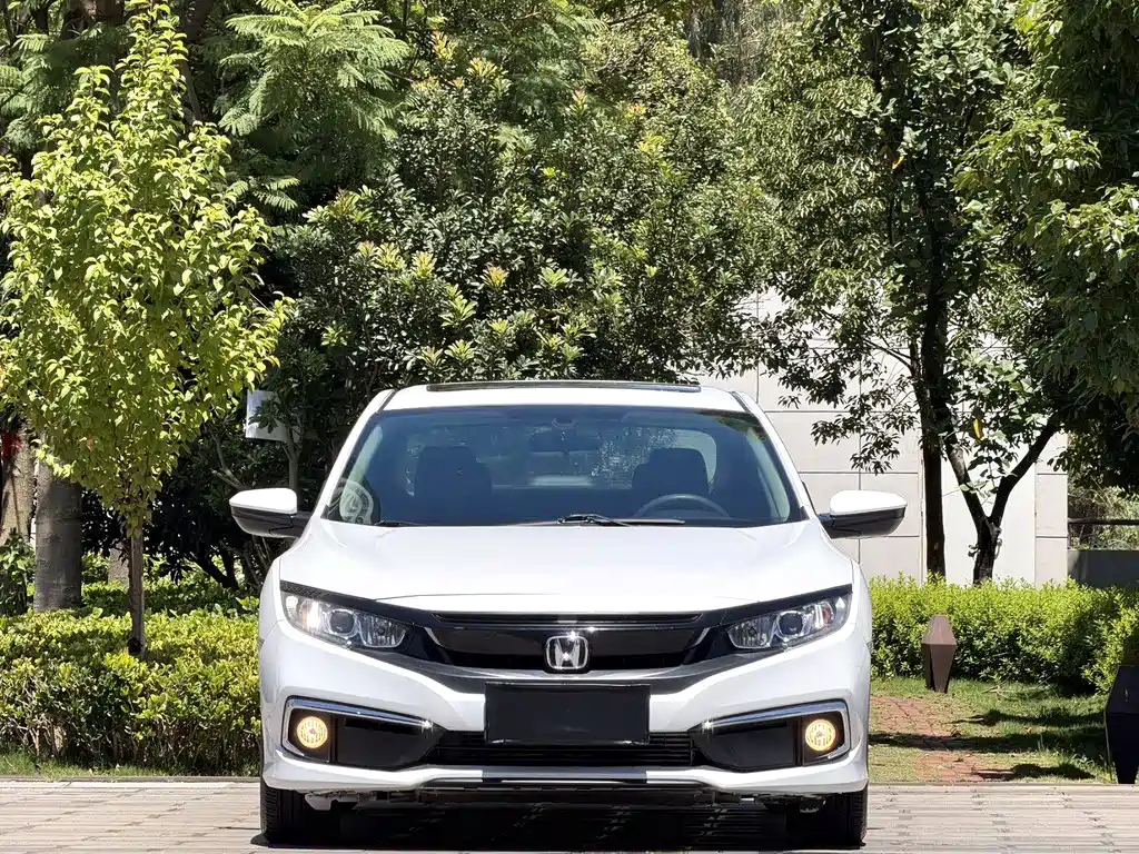 Honda Civic — фото 2