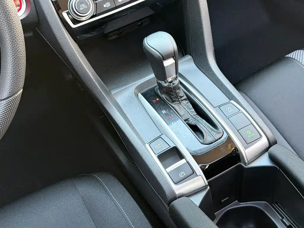 Honda Civic — фото 6