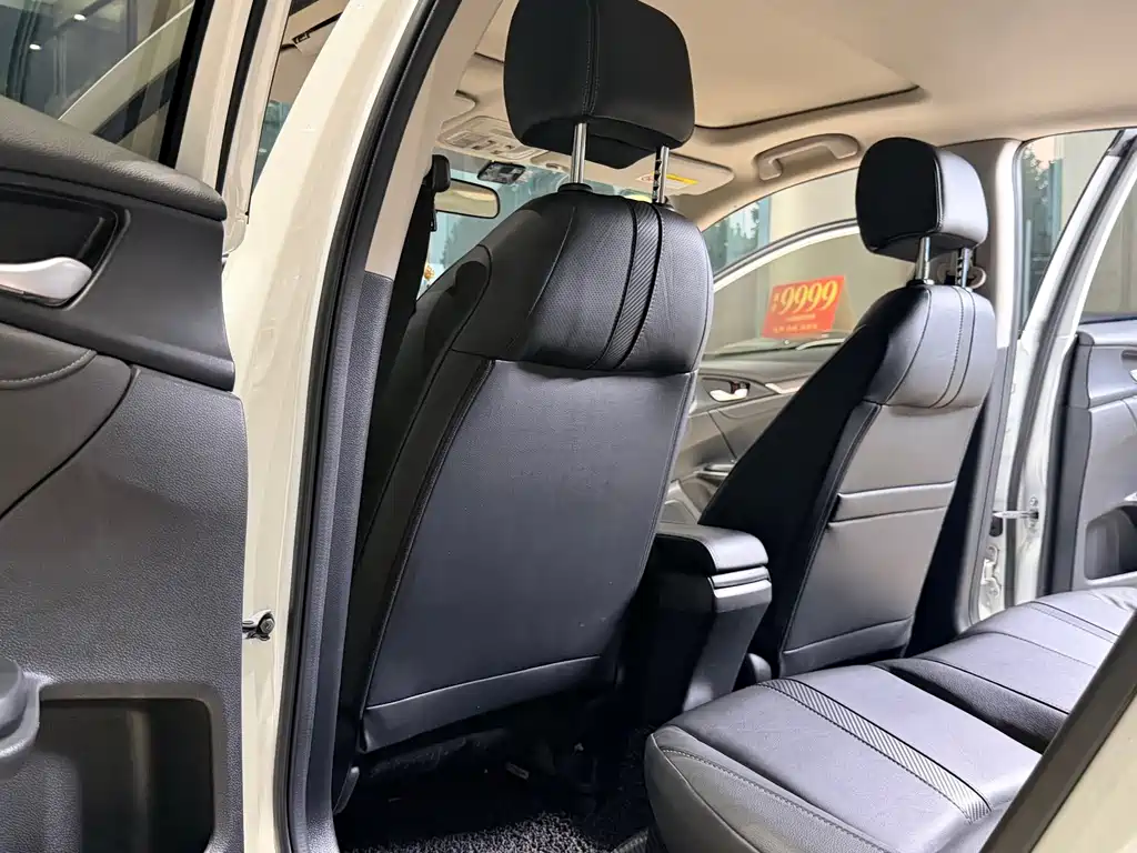 Honda Civic — фото 14