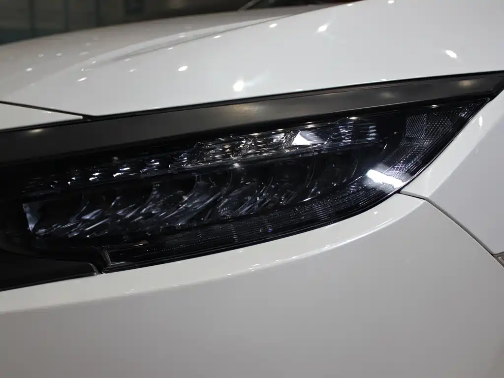 Honda Civic — фото 6