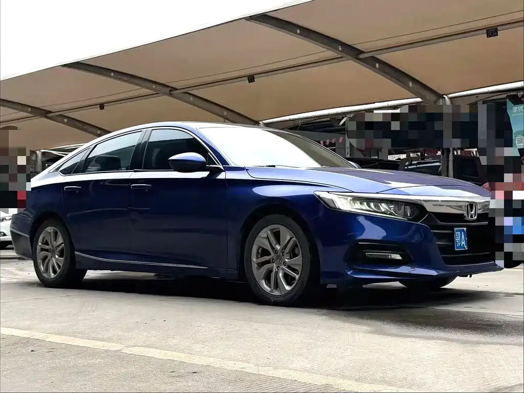 Honda Accord — фото 3