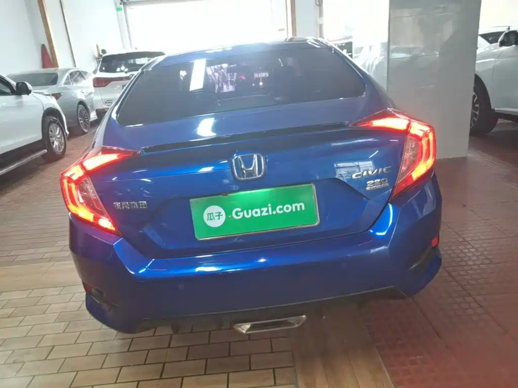 Honda Civic — фото 6