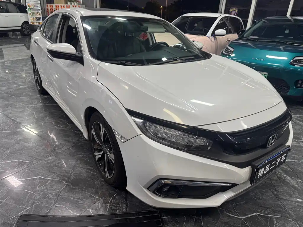 Honda Civic — фото 3