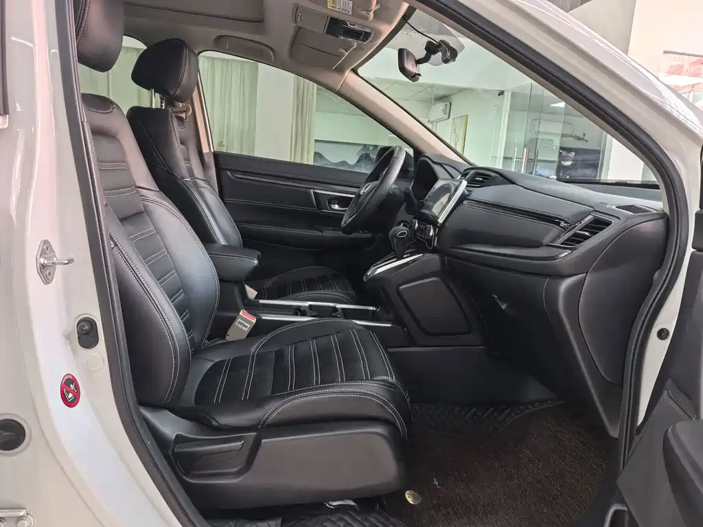 Honda CR-V — фото 6