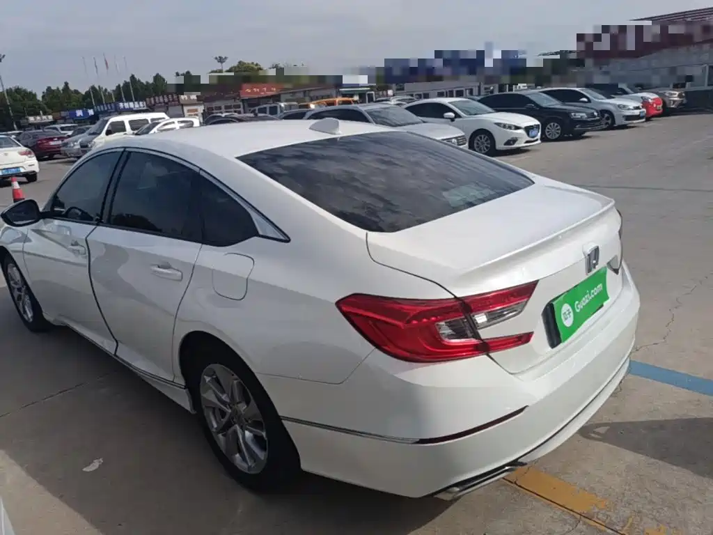 Honda Accord — фото 23