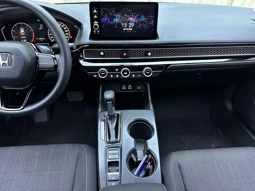 Honda Civic — фото 15