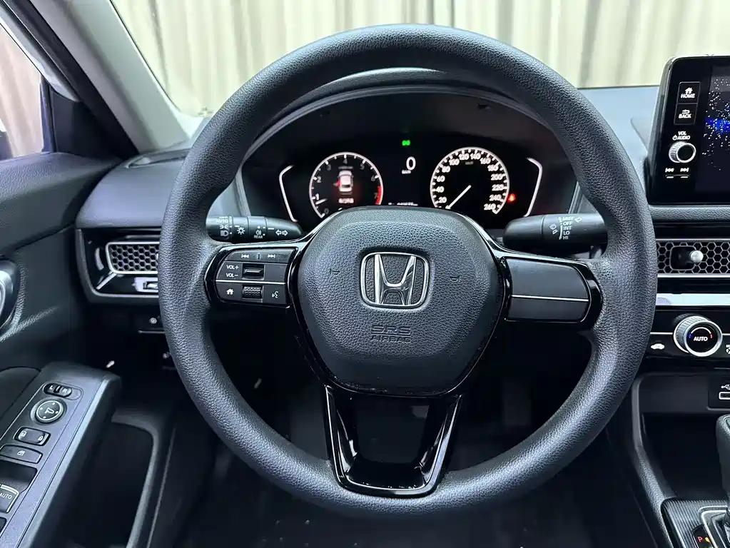 Honda Civic — фото 20