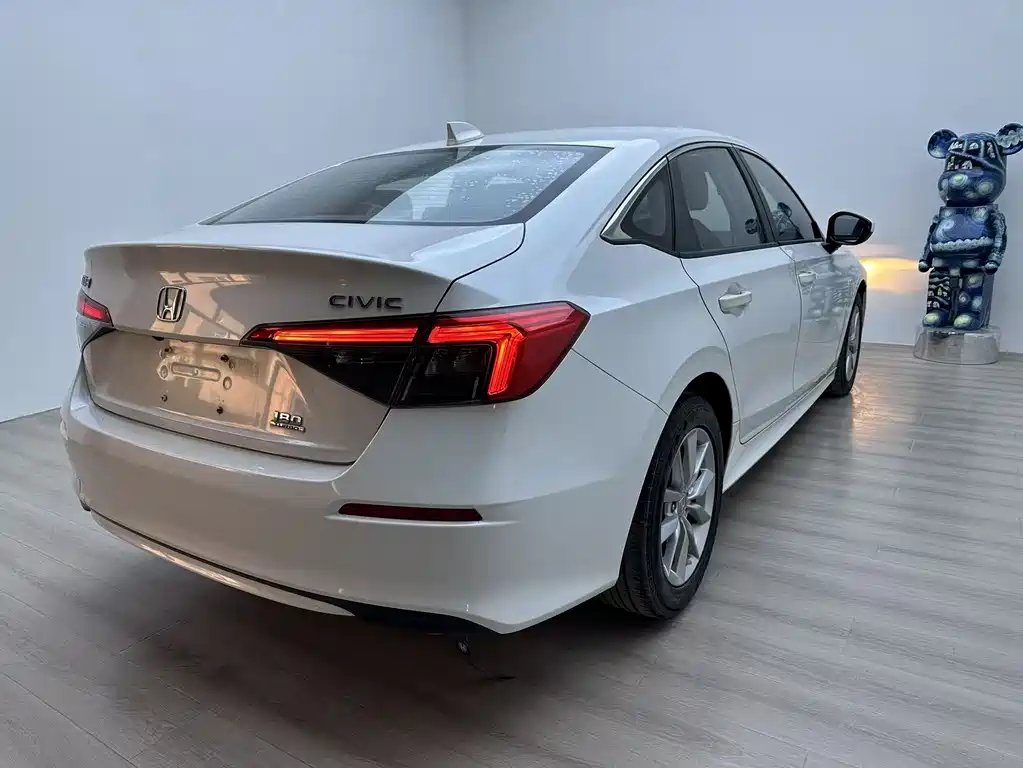Honda Civic — фото 5