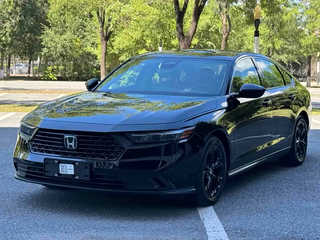 Honda Accord — фото 3