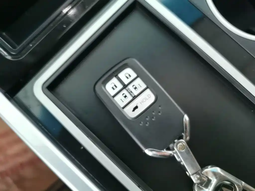 Honda Odyssey — фото 17