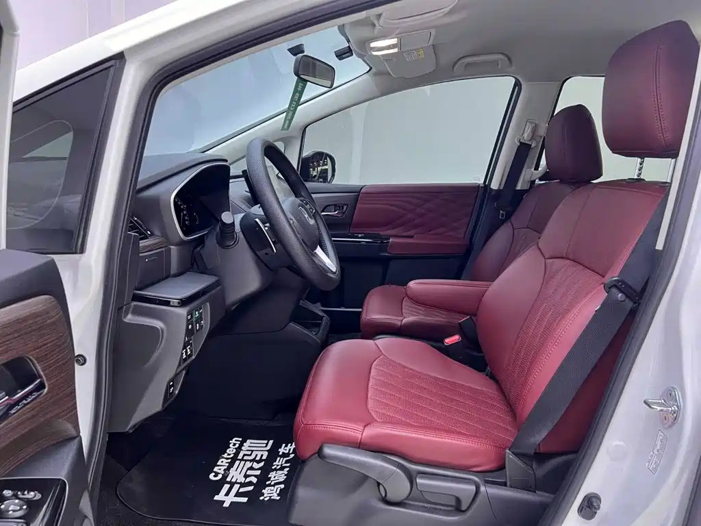 Honda Odyssey — фото 14