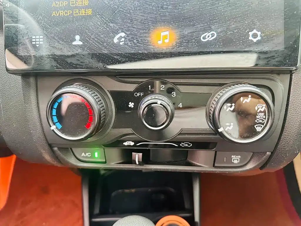 Honda Fit — фото 15