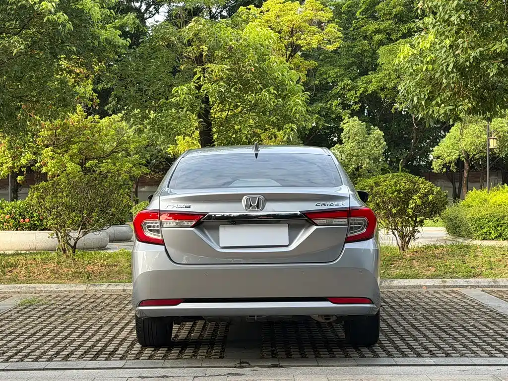 Honda Crider — фото 19