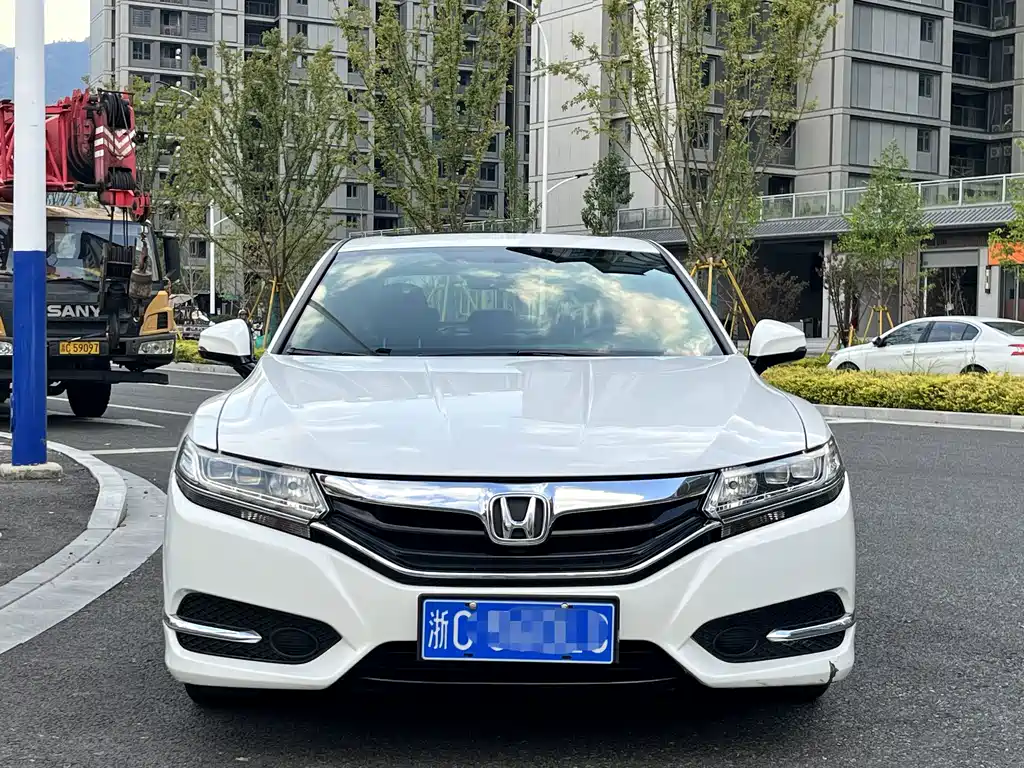 Honda Spirior — фото 2