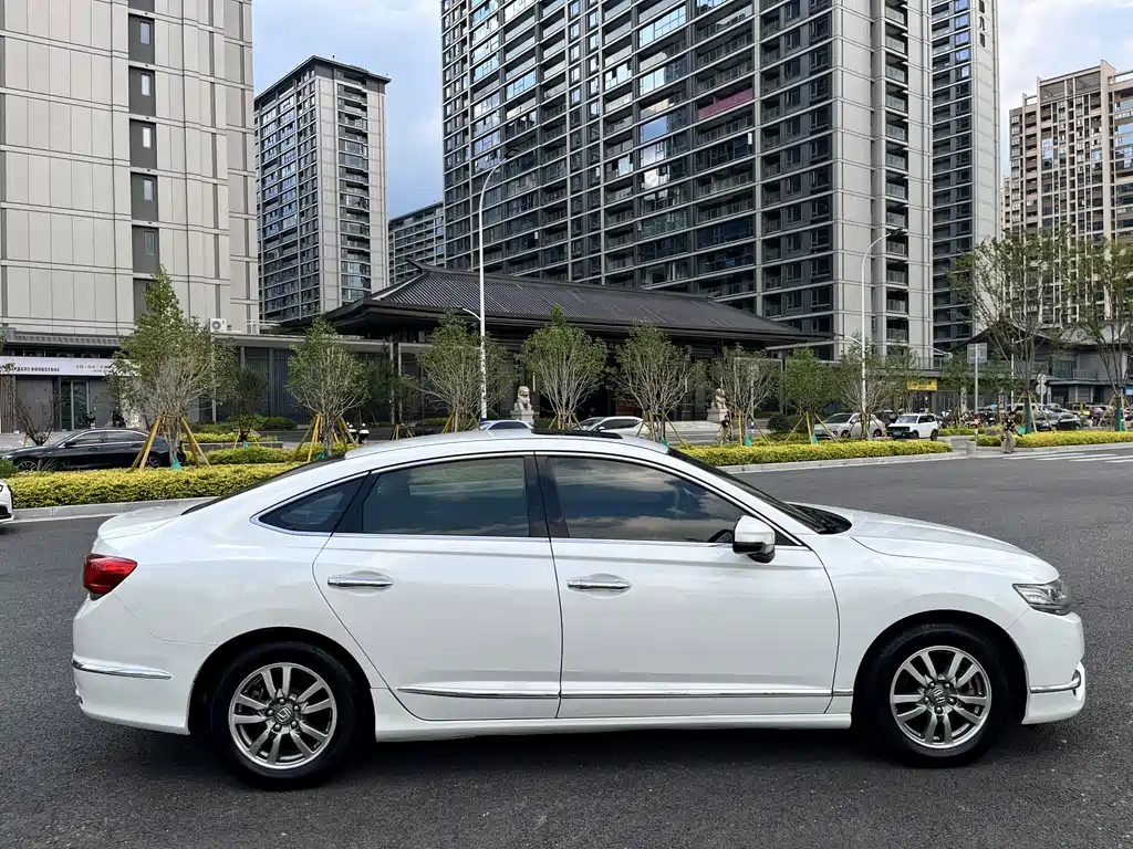 Honda Spirior — фото 13