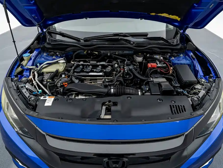 Honda Civic — фото 18