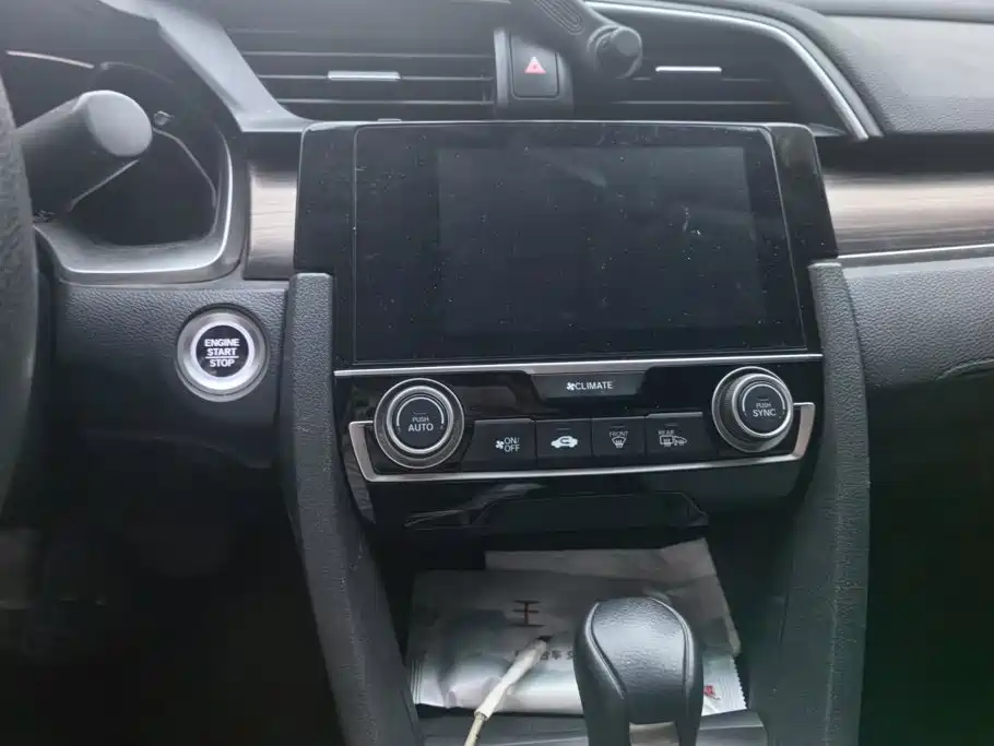 Honda Civic — фото 13
