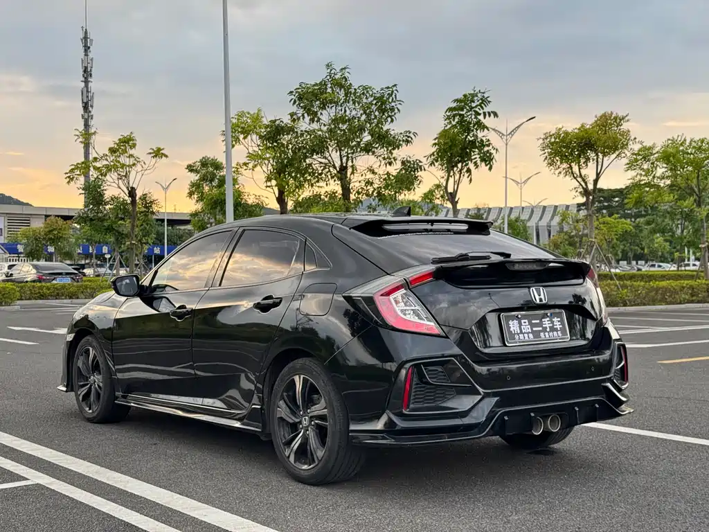 Honda Civic — фото 7