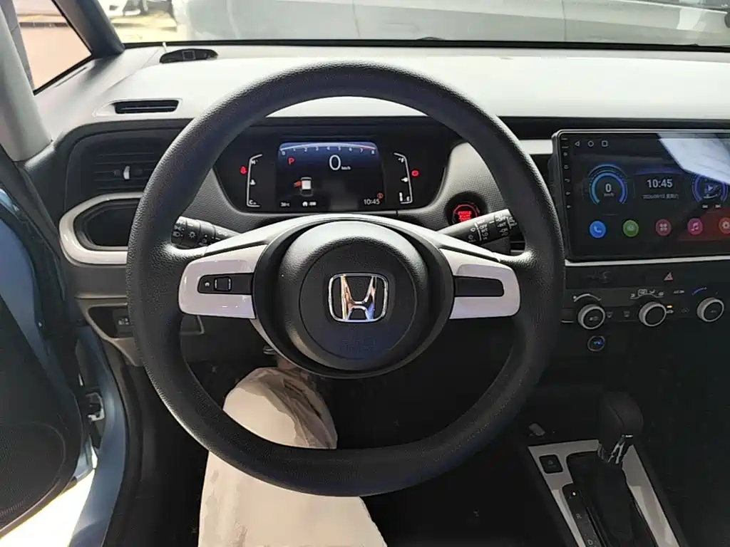 Honda Fit — фото 11