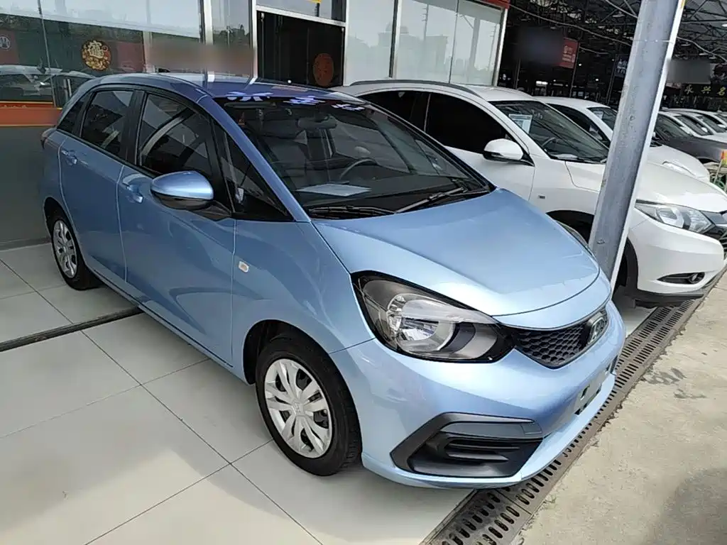 Honda Fit — фото 4