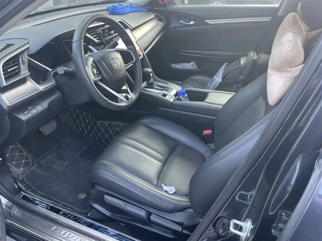 Honda Civic — фото 3
