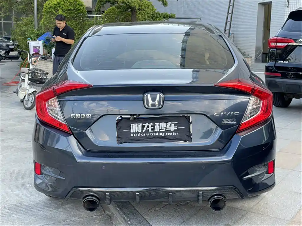 Honda Civic — фото 6