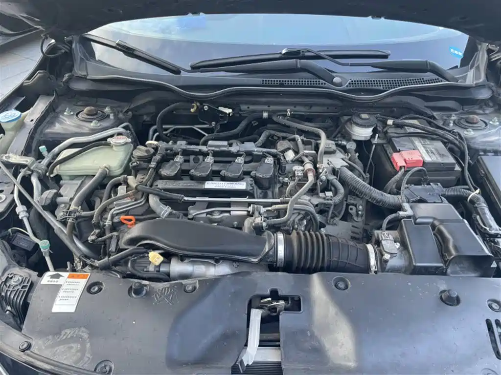Honda Civic — фото 9