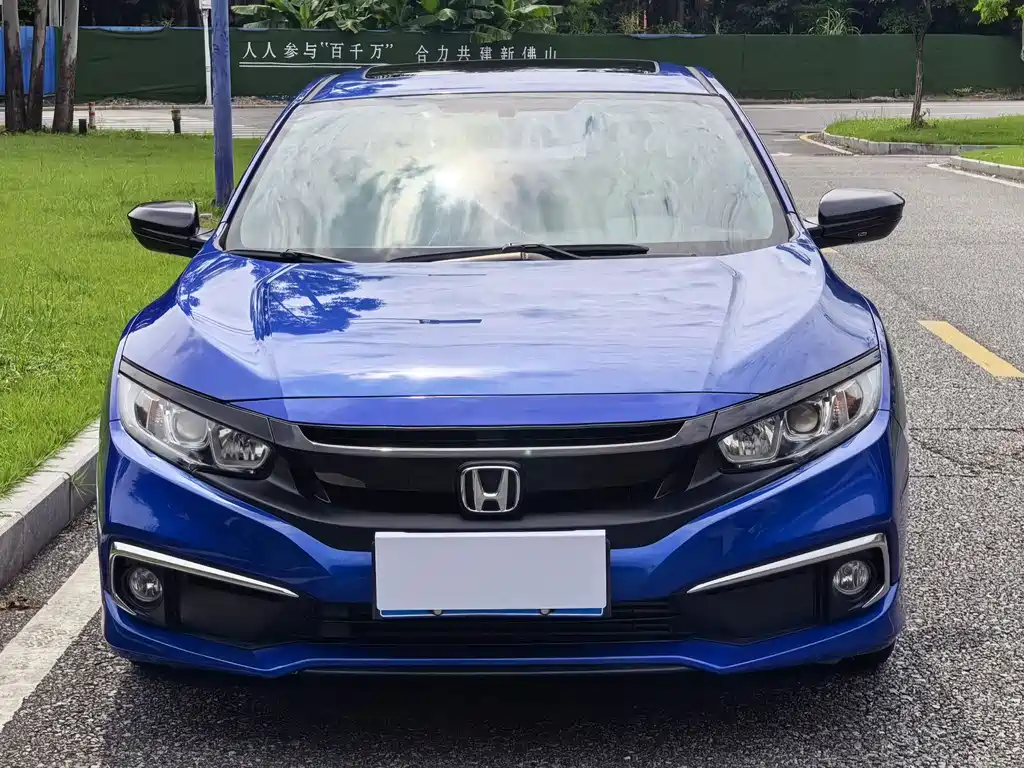 Honda Civic — фото 2