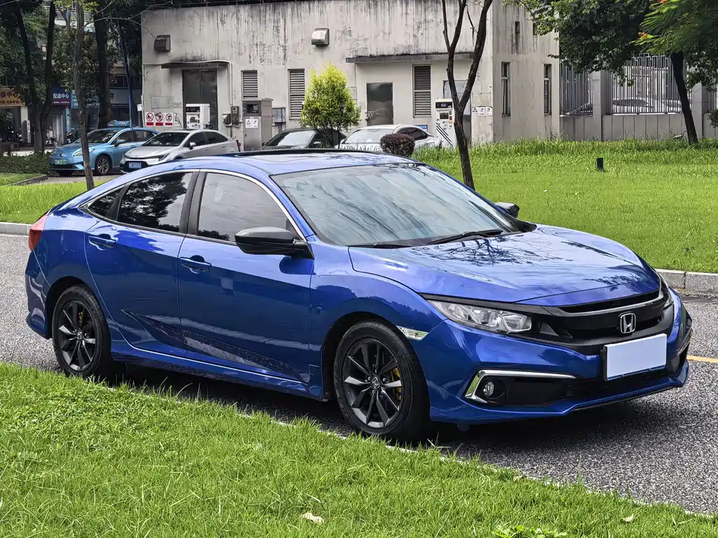 Honda Civic — фото 3