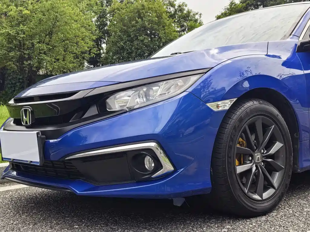 Honda Civic — фото 9